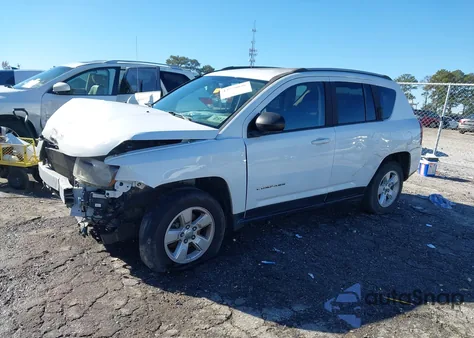 2016 Jeep Compass Sport z USA, uszkodzony, nr VIN 1C4NJCBAXGD715736